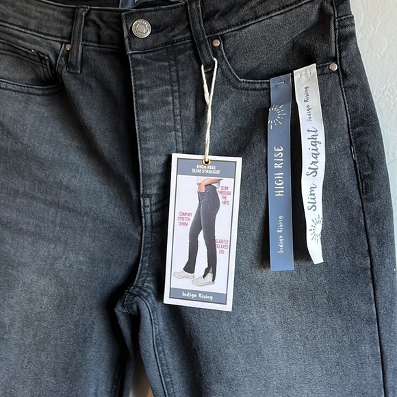 11/30 Indigo Rising High Rise
Slim Straight Fit Jeans Black Wash - Picture 6 of 11